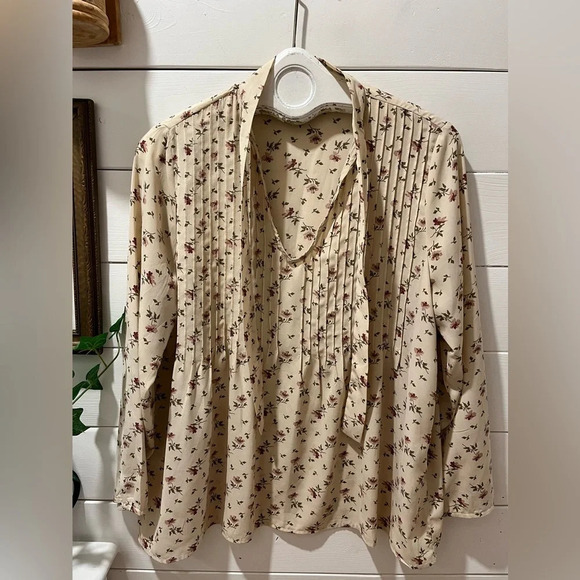 ONZE MONTRÉAL floral pattern cream blouse size XL - Picture 4 of 11